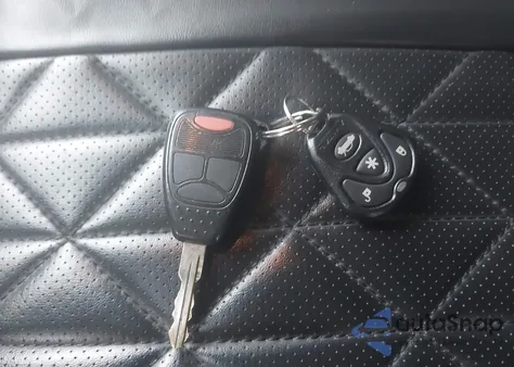 2008 Jeep Liberty Sport z USA, uszkodzony, nr VIN 1J8GN28K08W192961